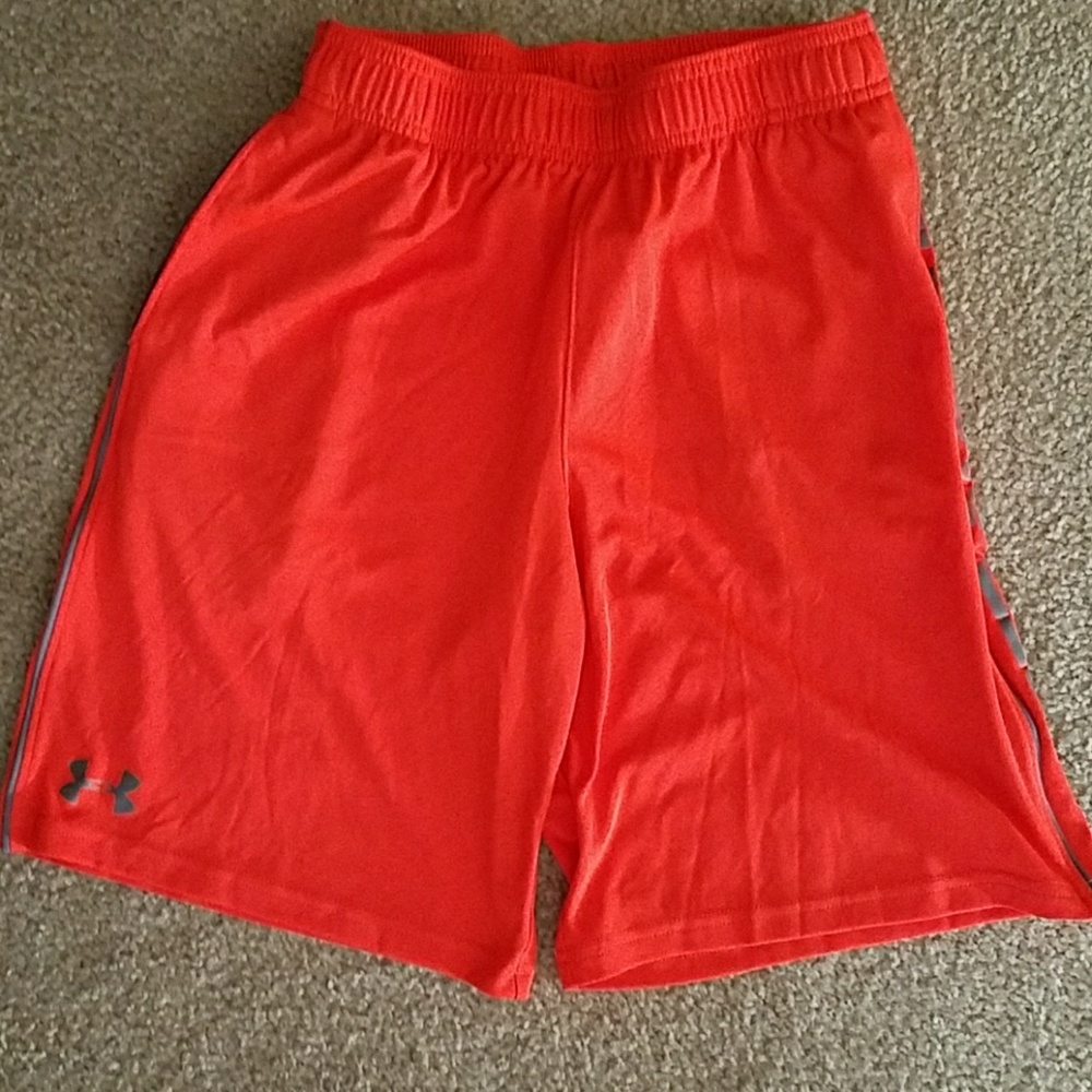 Boys Under Armour shorts